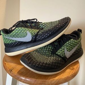 Men’s Nike Roshe 2 Flyknit 365 ‘Gorge Green’ shoes